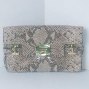 Michael Kors ASTRID XL Clutch in Angora (Python Skin pattern)